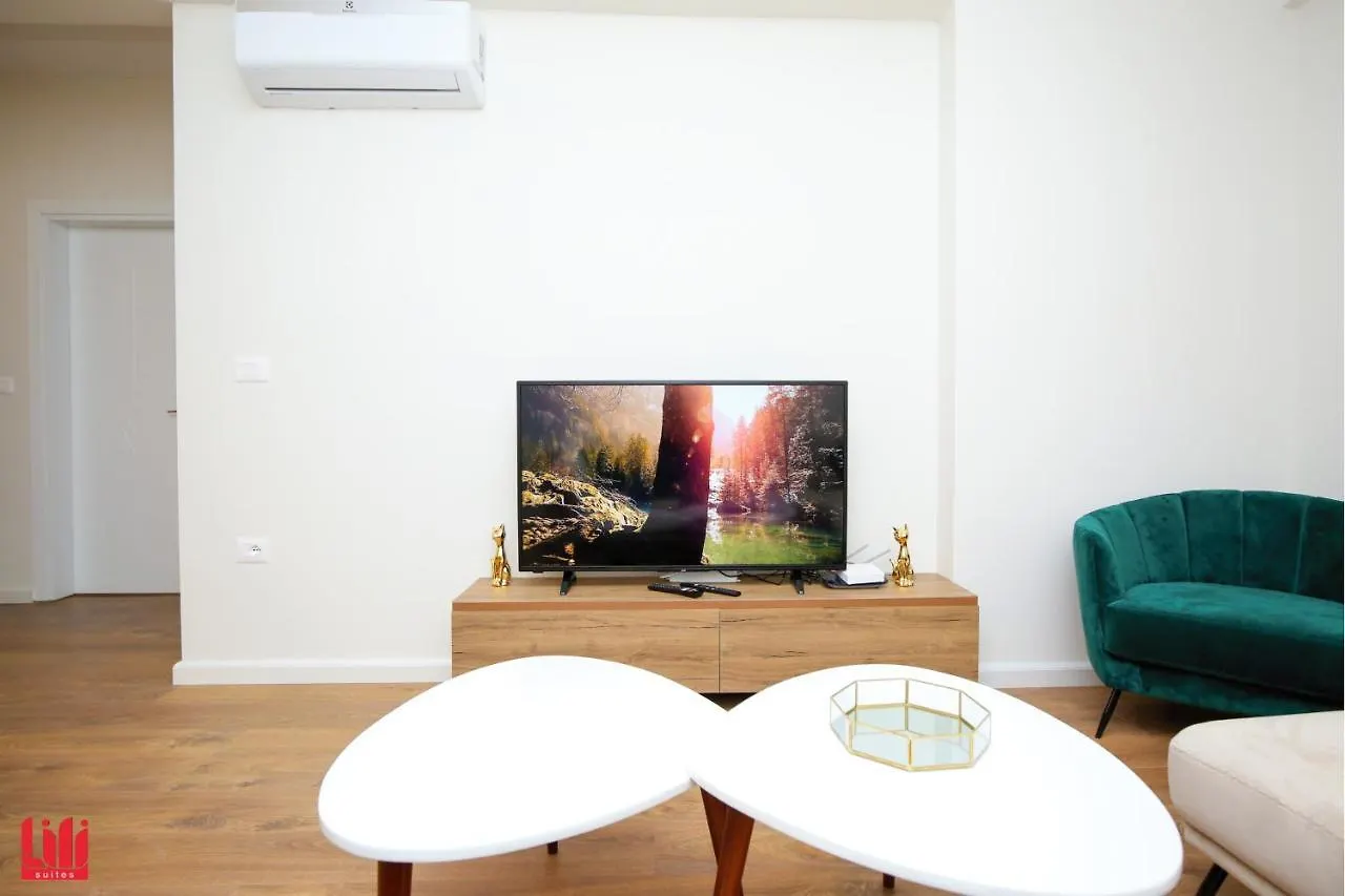 Lili Suites Vlorë 0*,  Albania