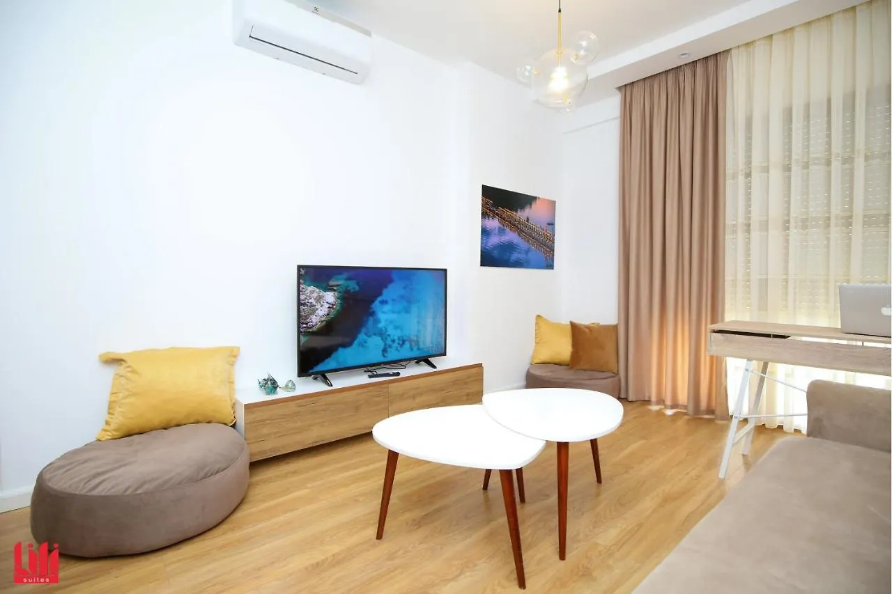 Lili Suites Vlorë 0*,  Albania
